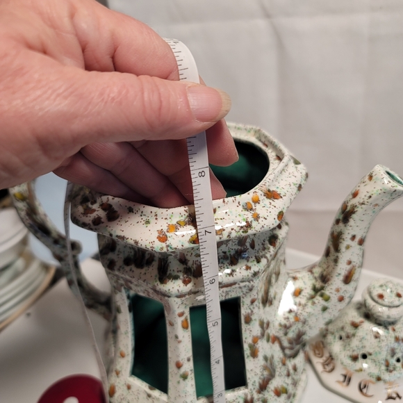 VTG. 1980 Teapot Candle Holder. - Picture 13 of 16